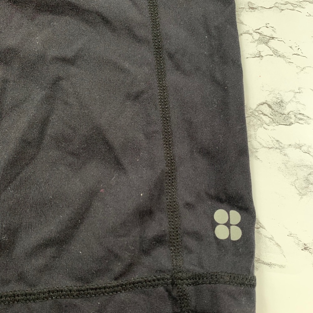 Sweaty Betty Shorts - Picture 8 of 10